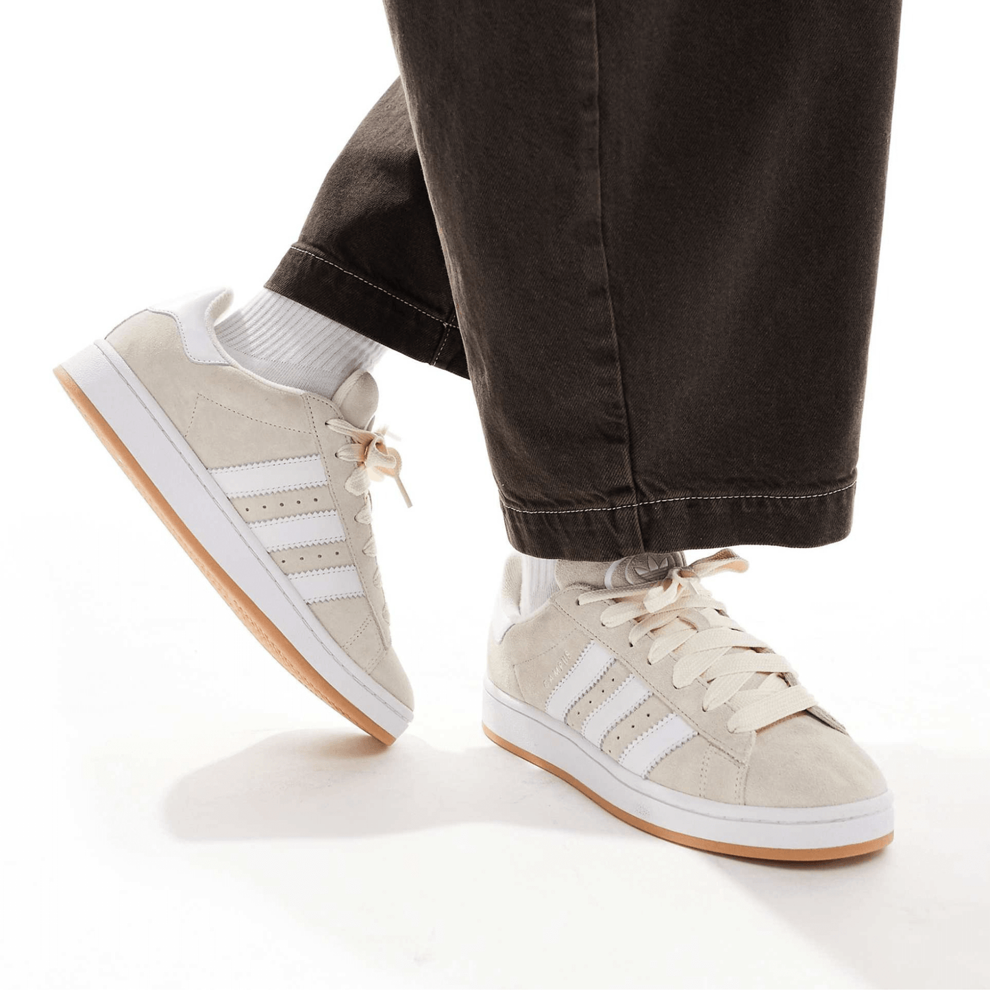 Campus 00s off white