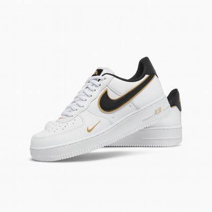 Air Force 1 Low blanco y dorado