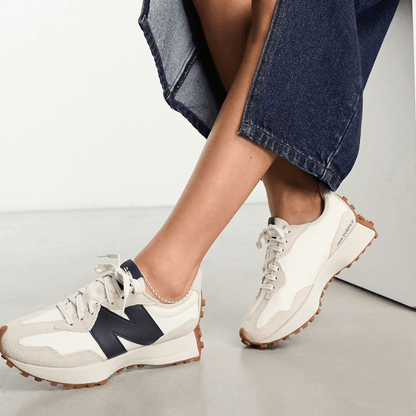 NB 327 blanco y azul