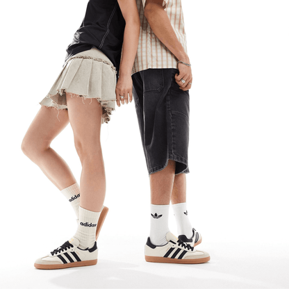 Samba OG beige y negro