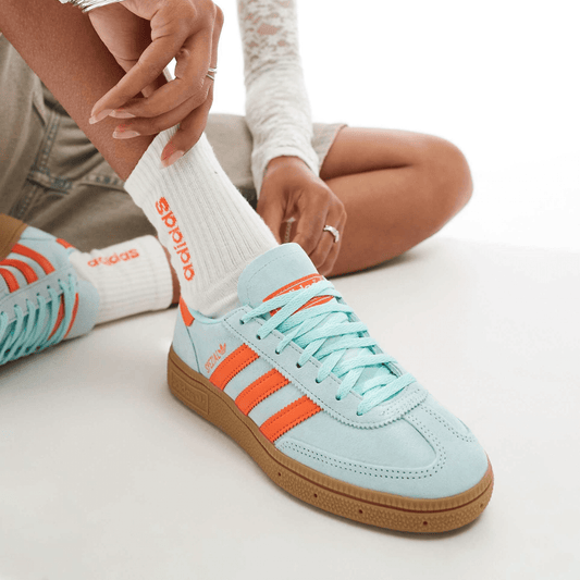 Spezial verde agua y naranja